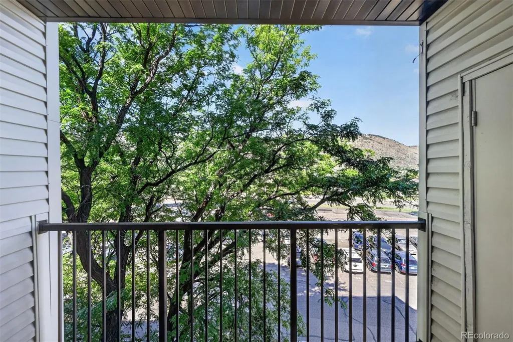 1250 Golden Circle Golden CO 80401