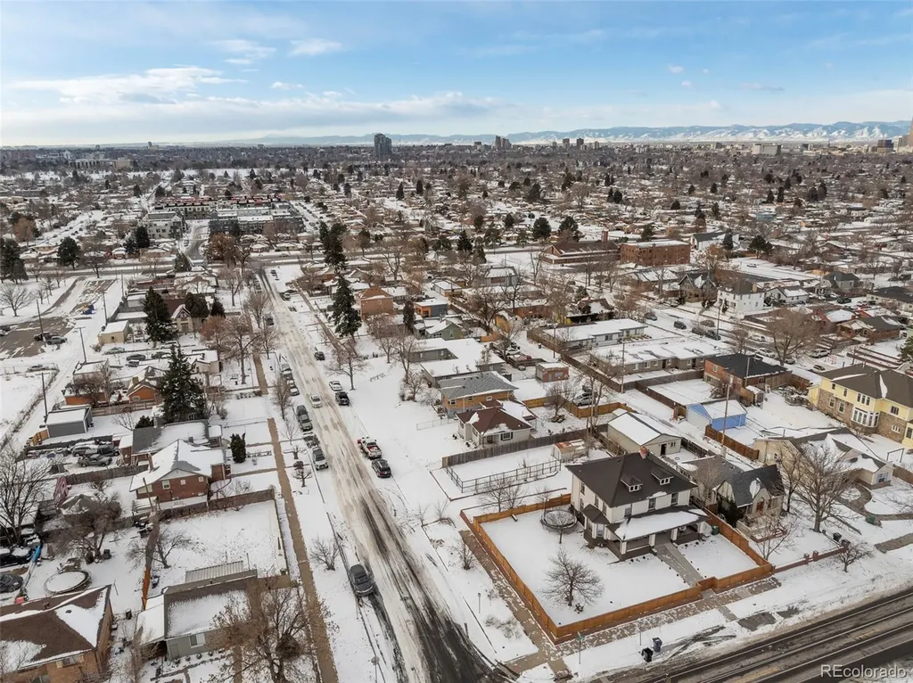 3391 N Madison Street Denver CO 80205