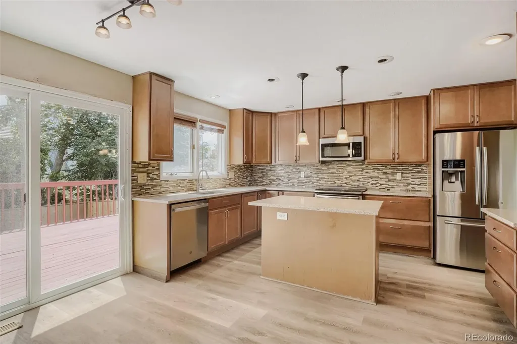 16270 E Belleview Place Centennial CO 80015