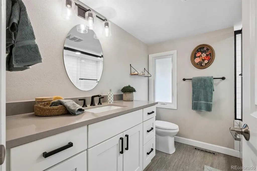 7857 S Forest Street Centennial CO 80122