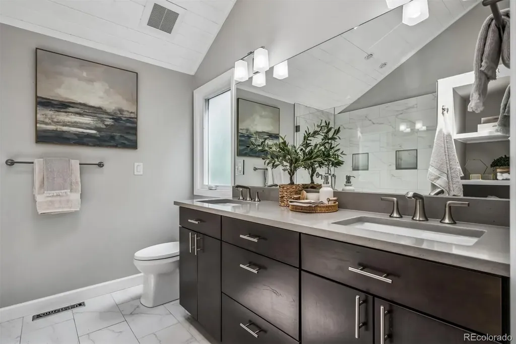 7857 S Forest Street Centennial CO 80122
