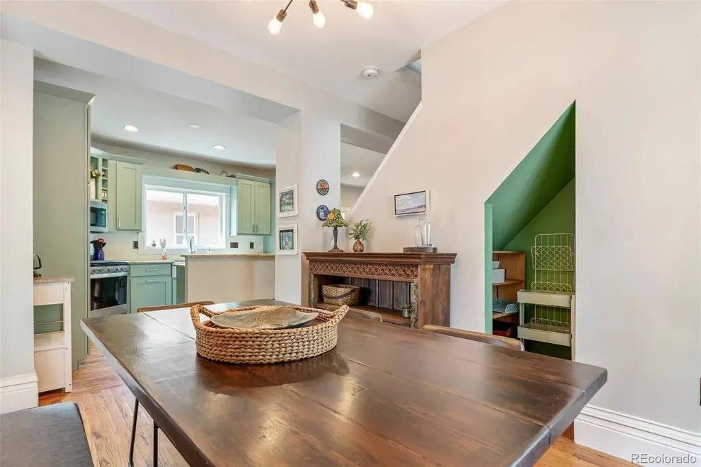 220 S Emerson Street Denver CO 80209