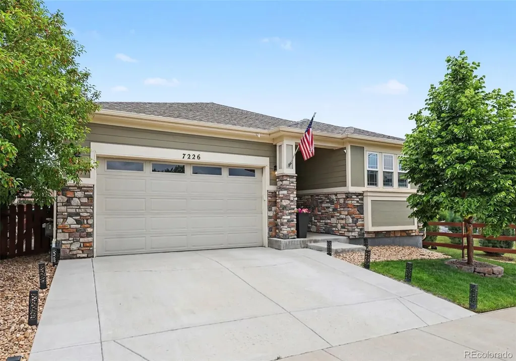 7226 Zinnia Street Arvada CO 80005