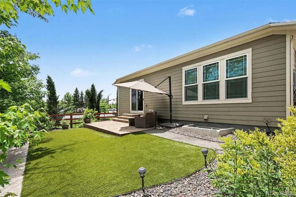 7226 Zinnia Street Arvada CO 80005
