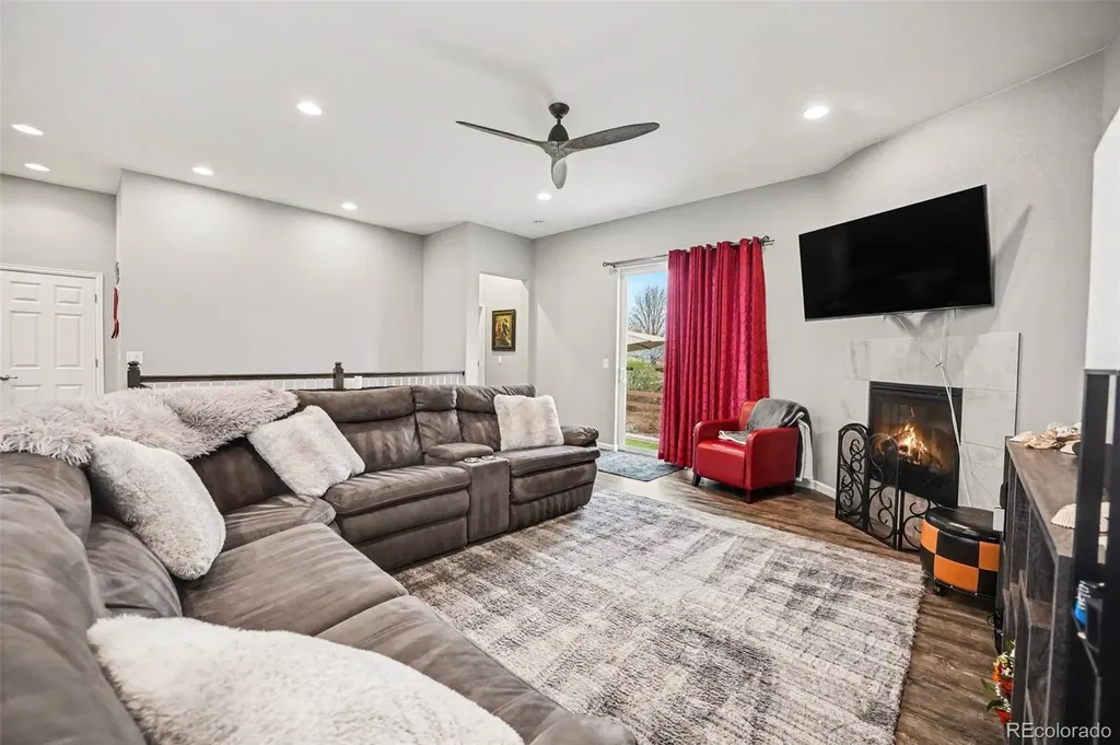 7226 Zinnia Street Arvada CO 80005