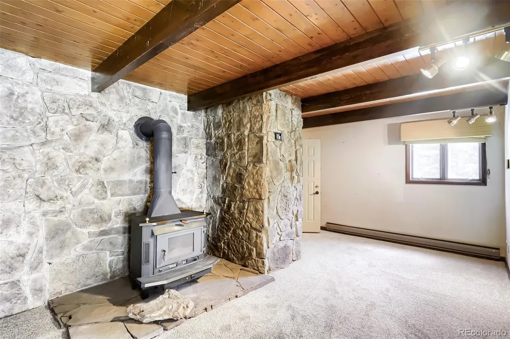 29821 Kings Valley E Conifer CO 80433
