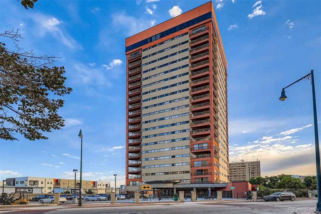100 Park Ave Avenue W Denver CO 80205