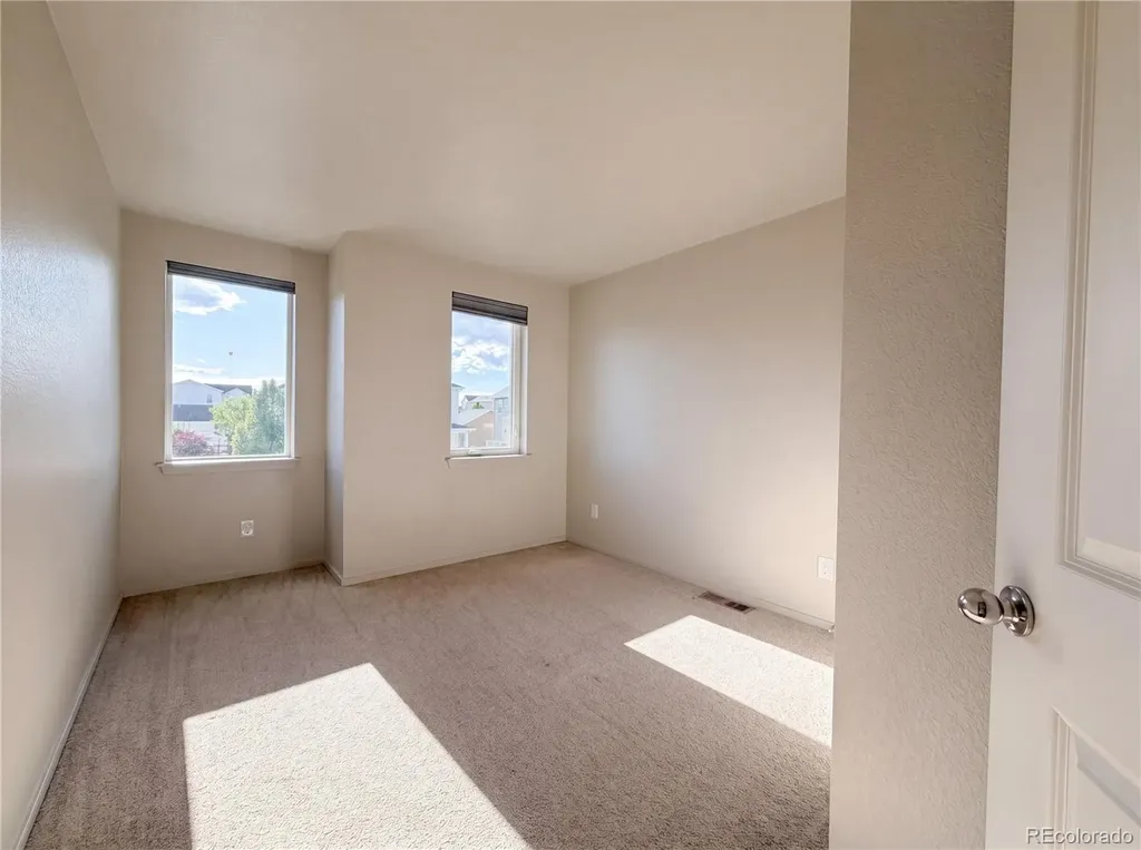 12746 River Rock Way Longmont CO 80504