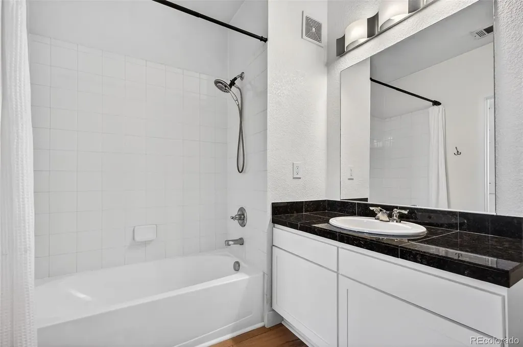 3101 Blake Street Denver CO 80205
