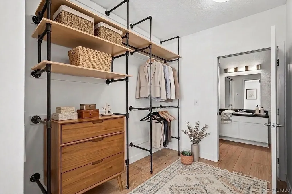 3101 Blake Street Denver CO 80205