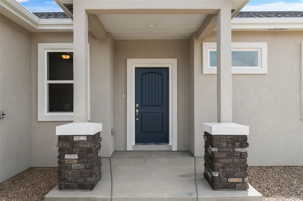 562 N Bayview Drive Pueblo West CO 81007