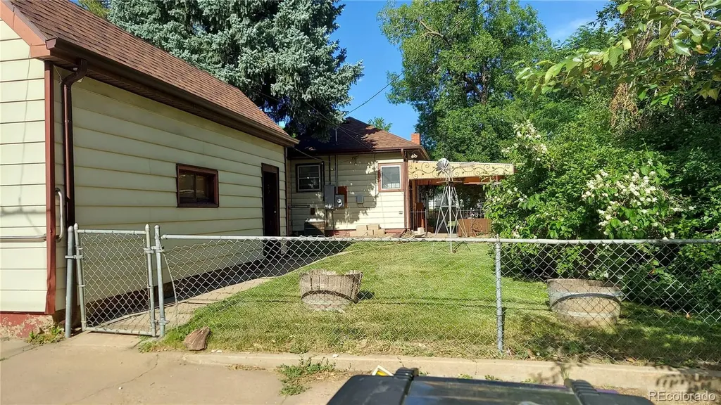 4583 Newton Street Denver CO 80211