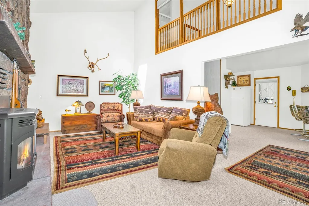 21692 S Saint Vrain Drive Lyons CO 80540