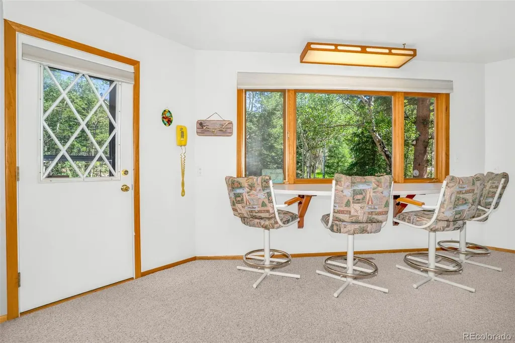 21692 S Saint Vrain Drive Lyons CO 80540