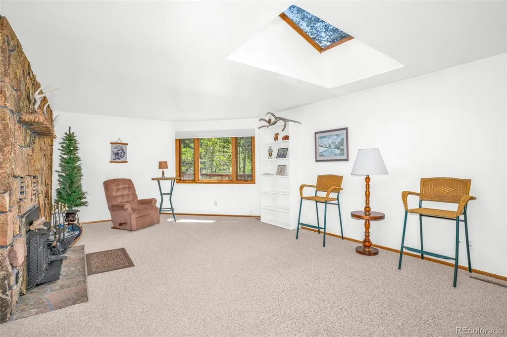 21692 S Saint Vrain Drive Lyons CO 80540