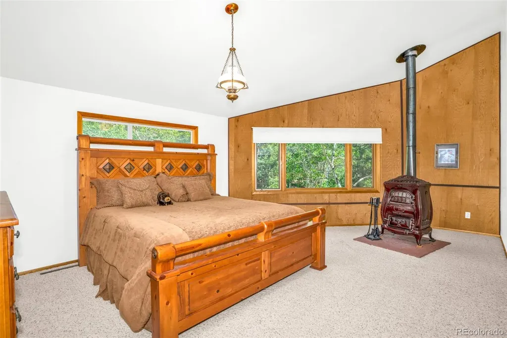 21692 S Saint Vrain Drive Lyons CO 80540