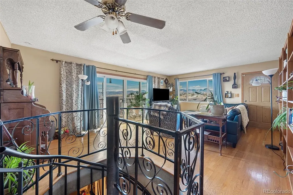 2540 S Kipling Street Lakewood CO 80227