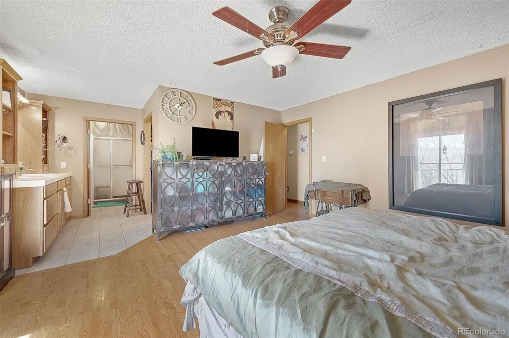 2540 S Kipling Street Lakewood CO 80227