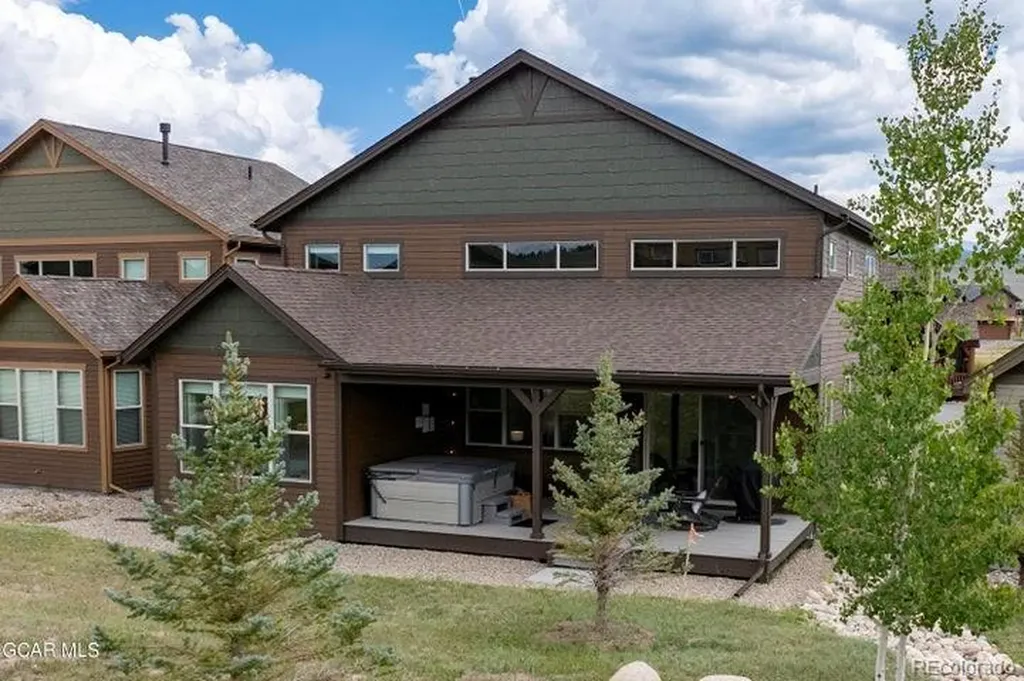 595 Elk Track Circle Granby CO 80446