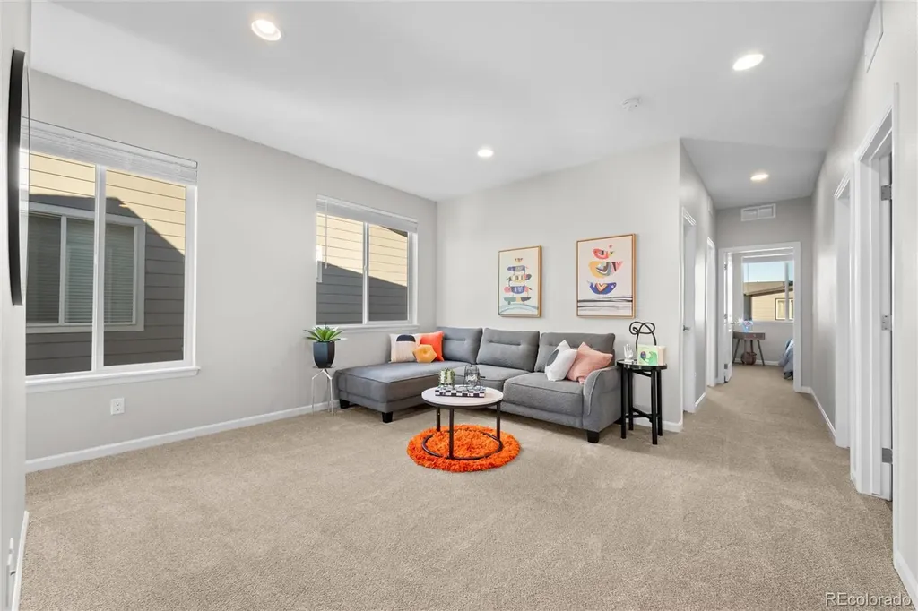 5386 E 64th Avenue Commerce City CO 80022