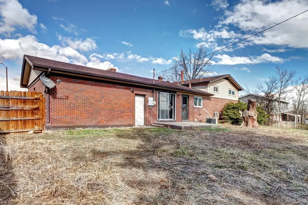 10456 Grant Street Northglenn CO 80233