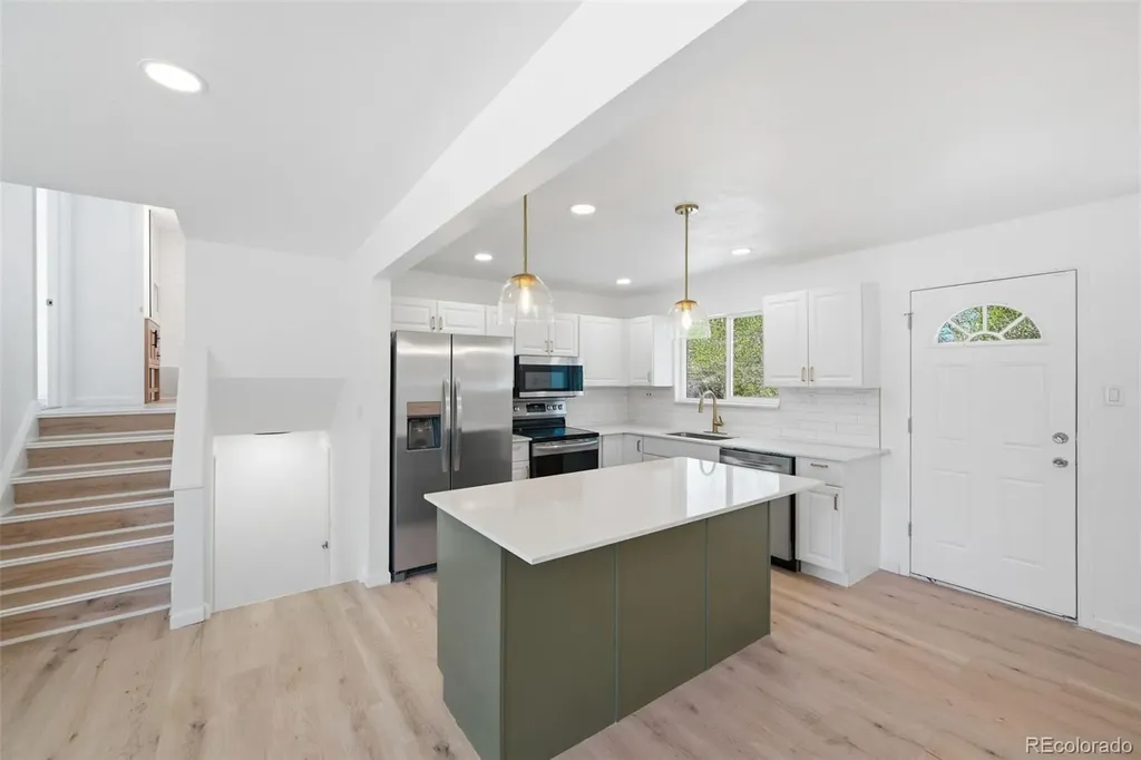 11549 W Virginia Avenue Lakewood CO 80226