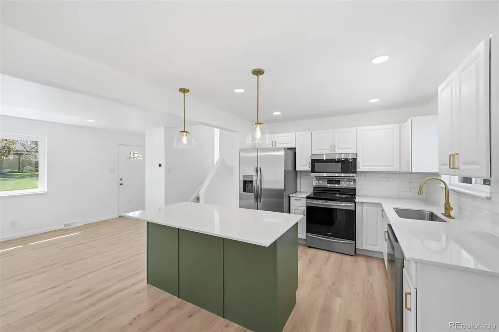 11549 W Virginia Avenue Lakewood CO 80226