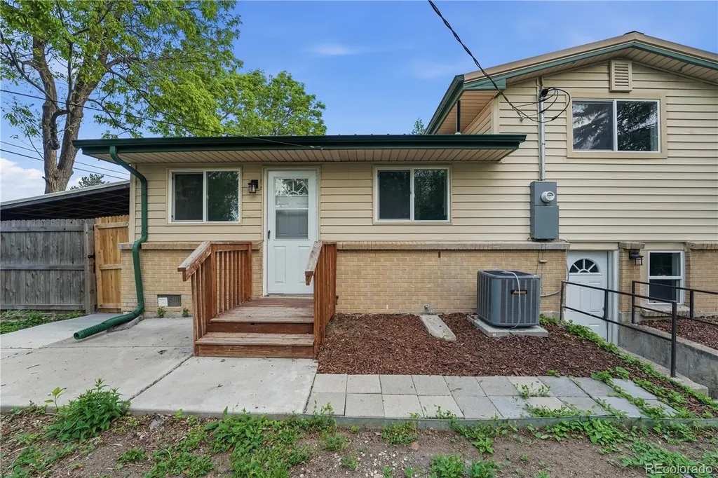11549 W Virginia Avenue Lakewood CO 80226