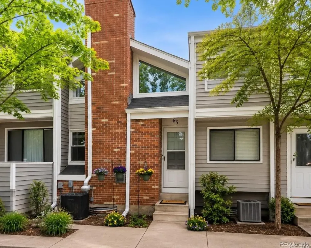 63 S Nome Street Aurora CO 80012