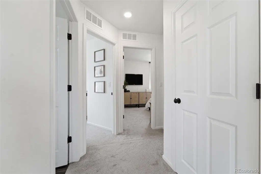 21962 E 44th Drive Aurora CO 80019