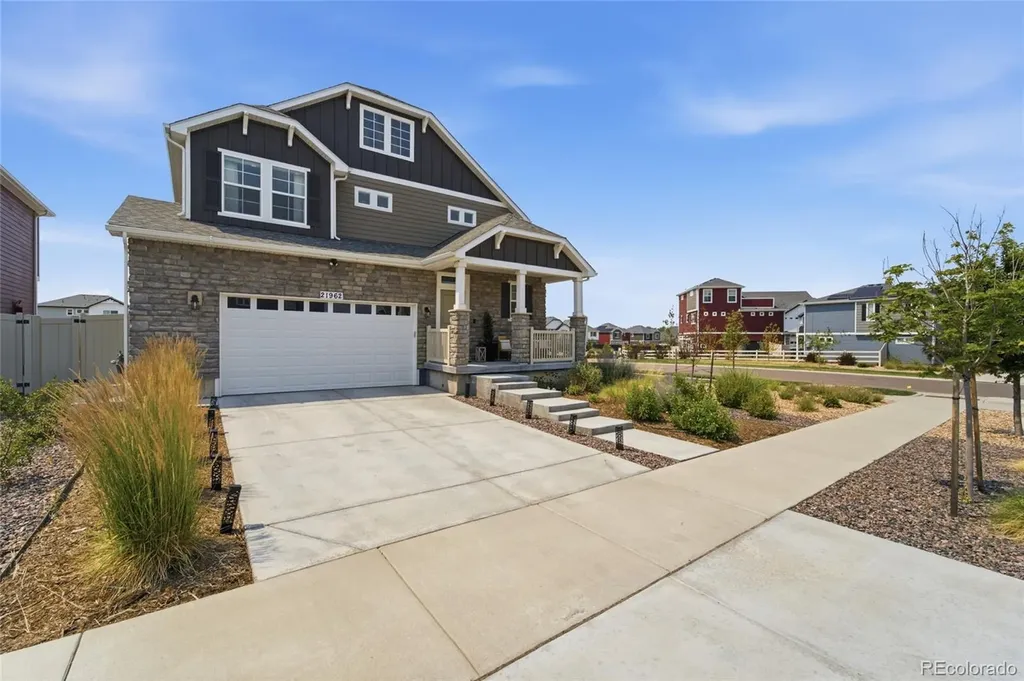 21962 E 44th Drive Aurora CO 80019