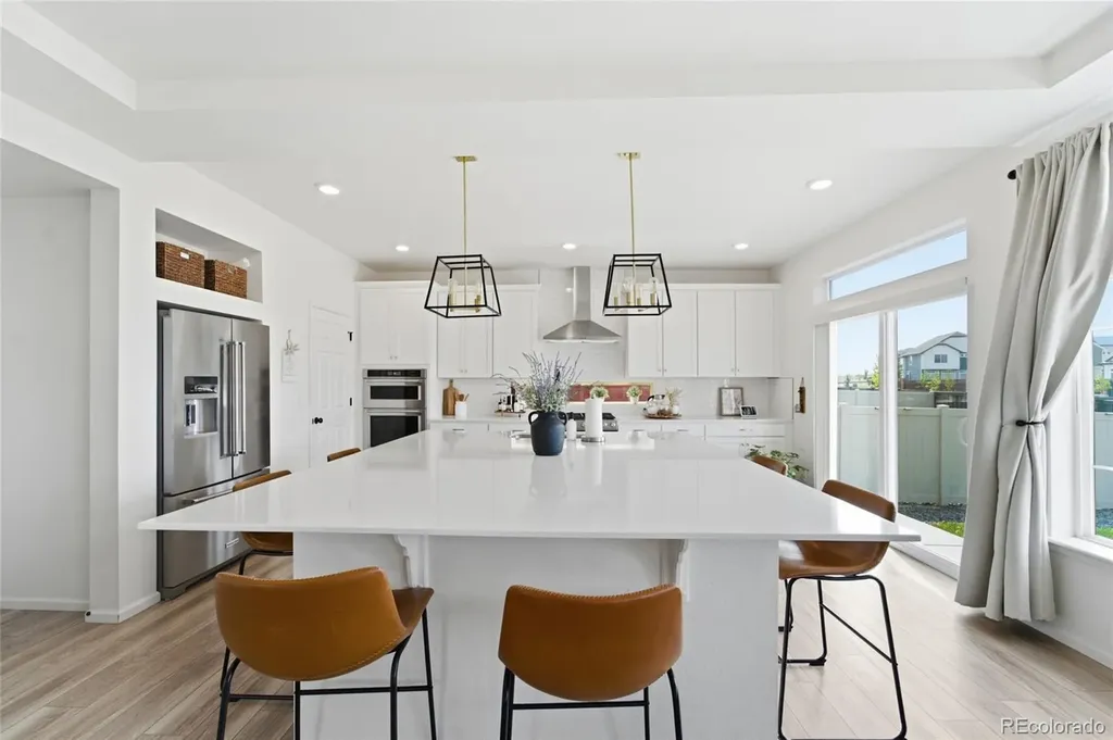 21962 E 44th Drive Aurora CO 80019
