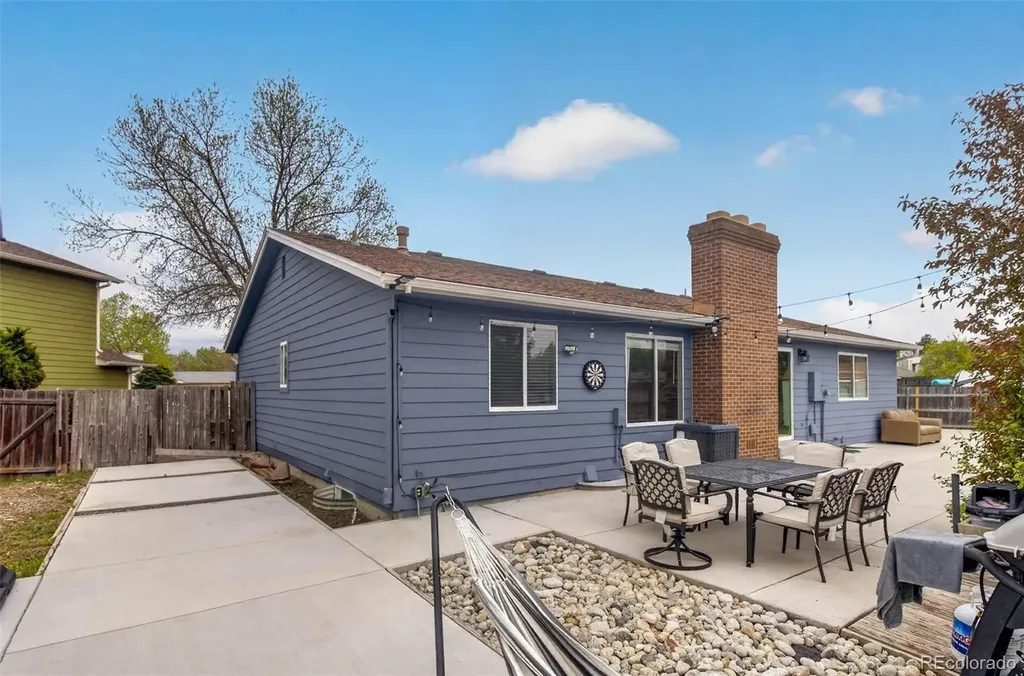 4867 S Johnson Street Littleton CO 80123