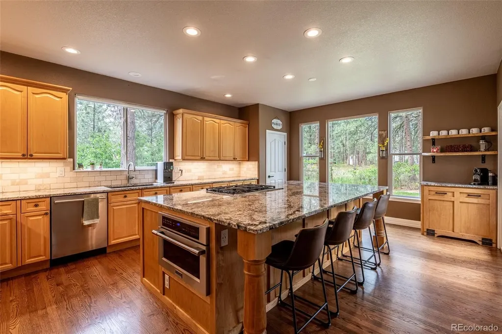 1118 Kenosha Drive Larkspur CO 80118