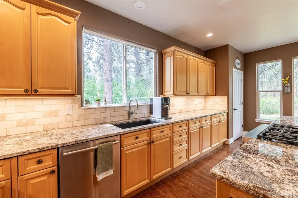 1118 Kenosha Drive Larkspur CO 80118