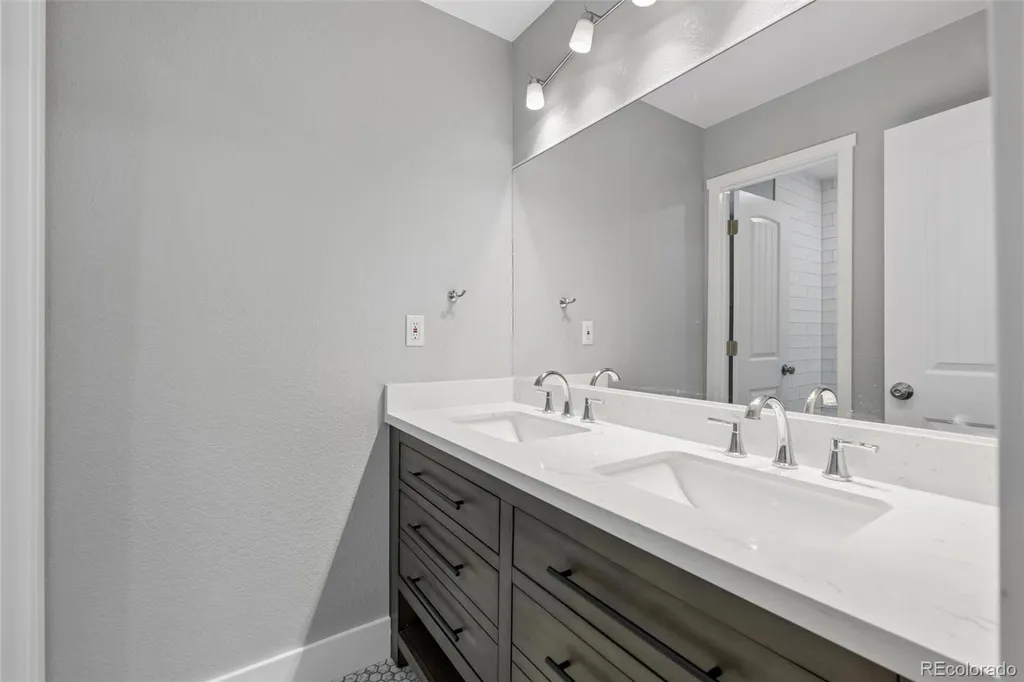 3046 Rose Hill Street Strasburg CO 80136