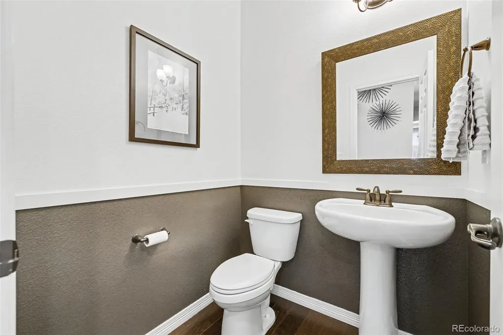 8736 Bross Street Arvada CO 80007