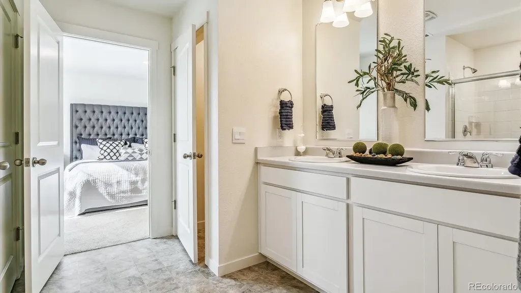43089 Ganton Club Street Elizabeth CO 80107