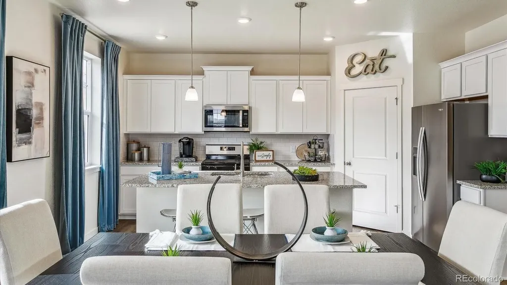 43089 Ganton Club Street Elizabeth CO 80107