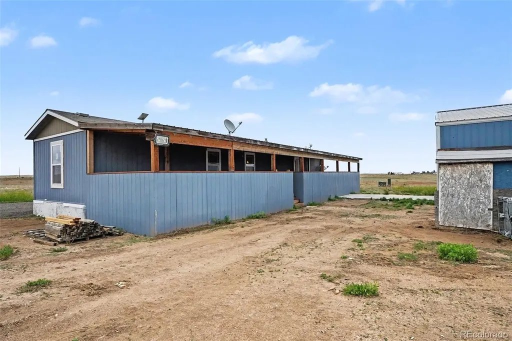 40425 Funk Road Ramah CO 80832