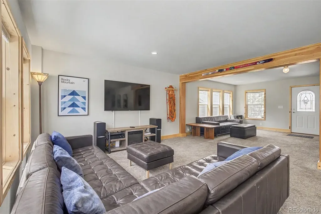635 Wapiti Drive Fraser CO 80442