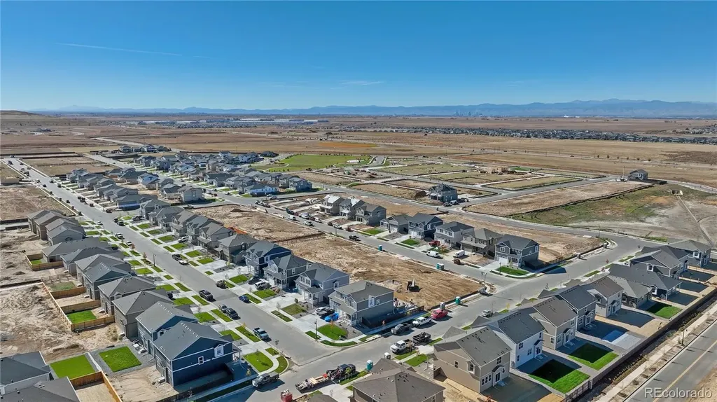 9897 Danube Court Commerce City CO 80022