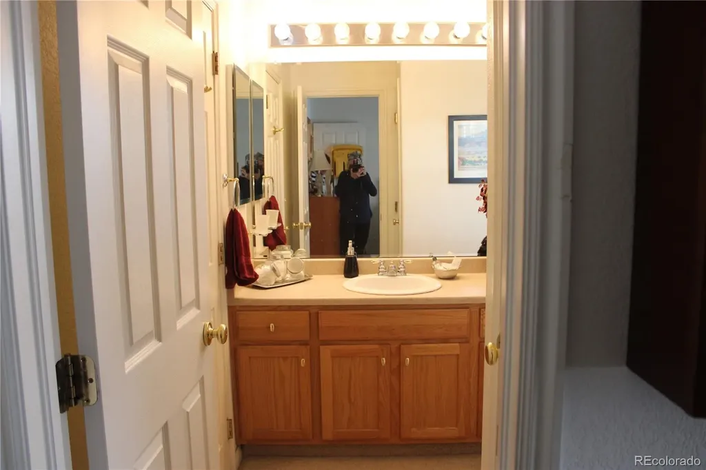 1147 S Boston Court Denver CO 80247