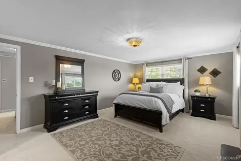 7180 W Fairview Drive Littleton CO 80128