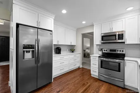 7180 W Fairview Drive Littleton CO 80128
