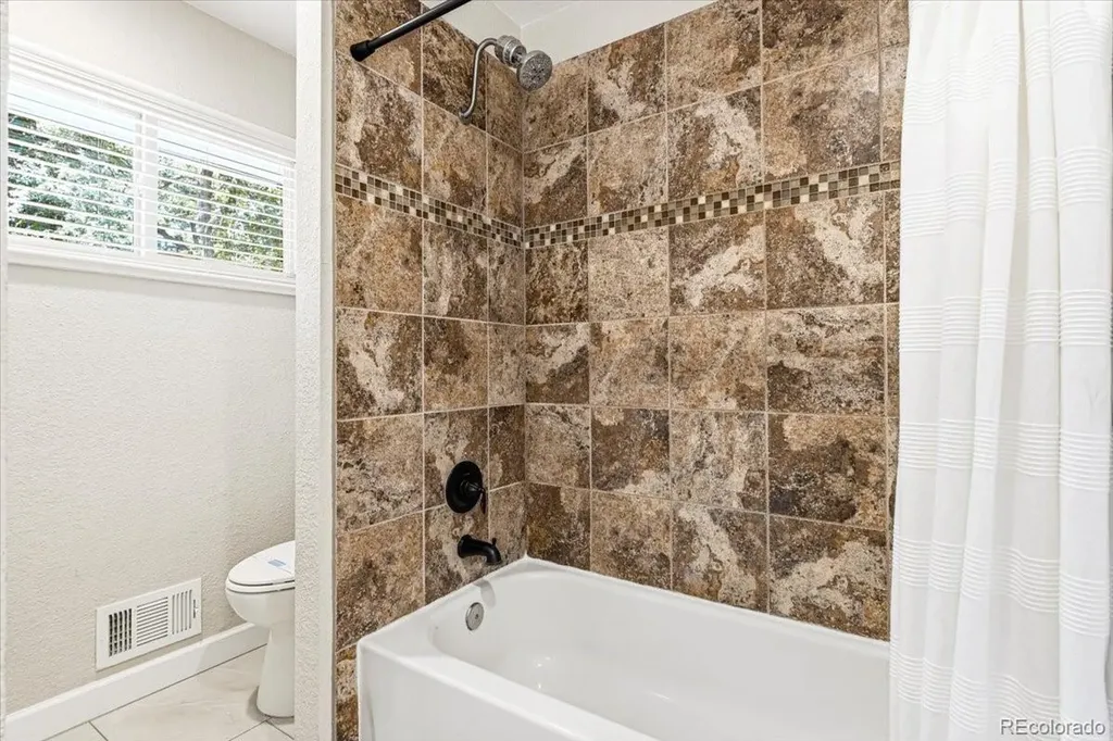 6960 W 4th Avenue Lakewood CO 80226
