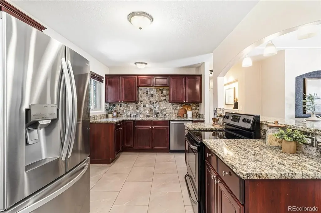 6960 W 4th Avenue Lakewood CO 80226