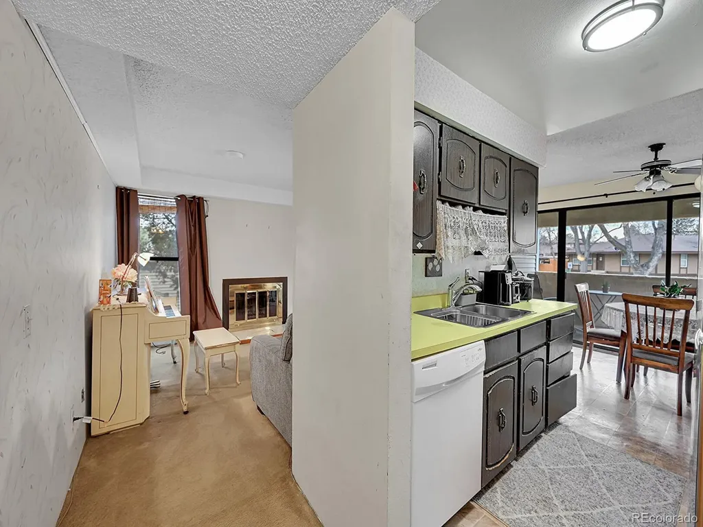 3646 S Granby Way Aurora CO 80014