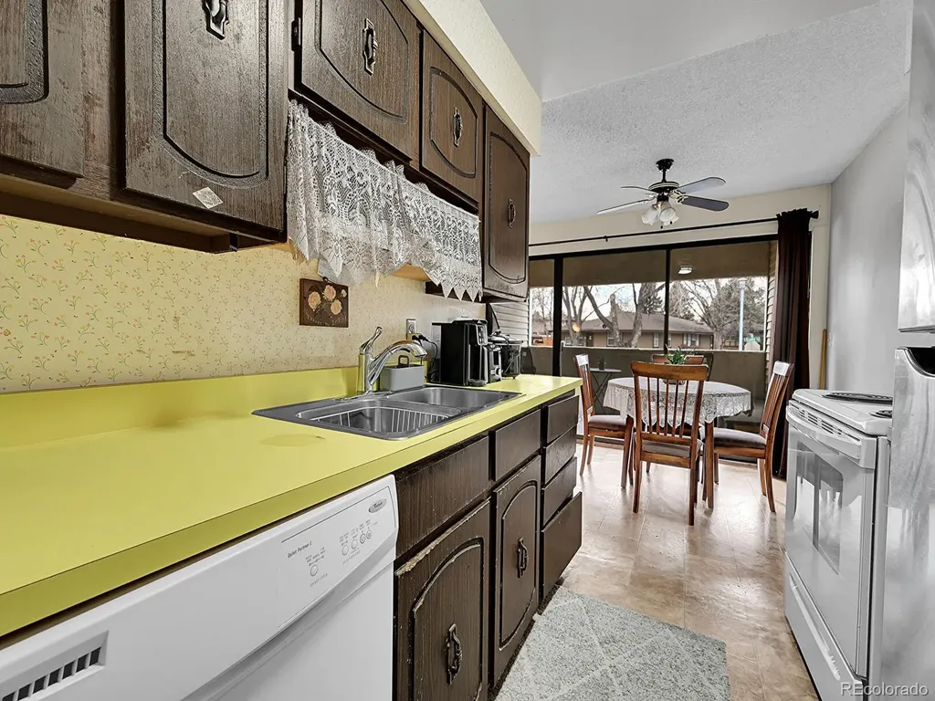 3646 S Granby Way Aurora CO 80014