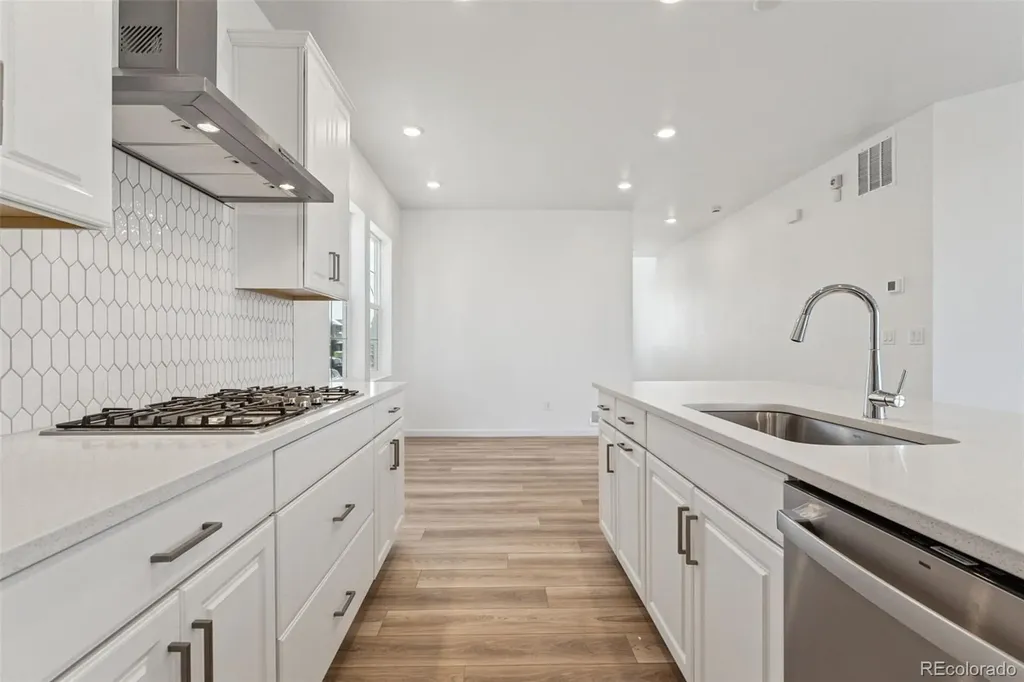 16537 W 92nd Loop Arvada CO 80007